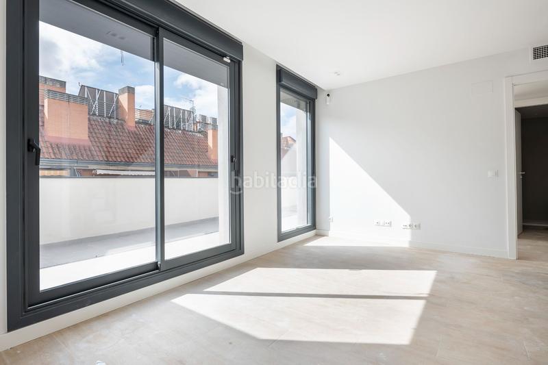 Foto ef51ef5c-8239-41c7-bf2c-02081e97c2b2. Dachwohnung mit pool in San Isidro Madrid