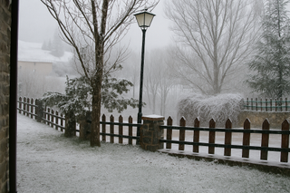 Casa a Alcalá de la Selva. Your family retreat in the snow  live the ski season from home