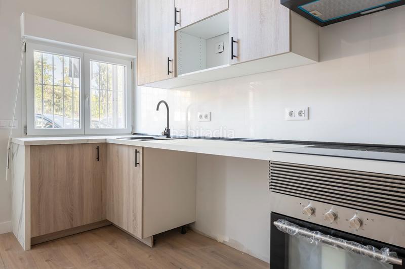 Foto d59a5112-a1c7-43ea-b15f-7d1d95979eb2. Pis a Aluche Madrid