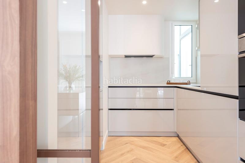 Foto 118461f1-181e-410e-bede-f6a0e9902ab8. Flat with heating in Cortes-Huertas Madrid