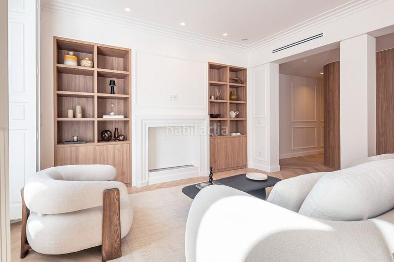 Foto 4cbf6fff-9022-49df-8c18-5c80761f1c2c. Flat with heating in Cortes-Huertas Madrid