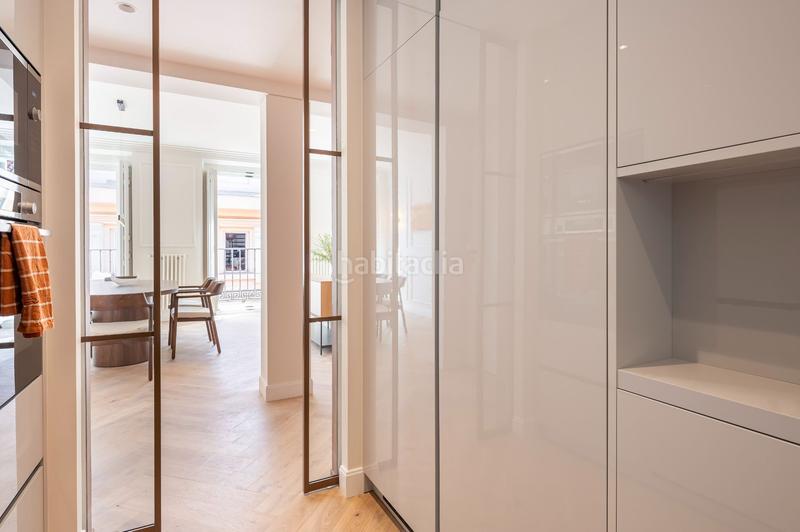 Foto 786f6e36-1850-46df-a631-d2173571cdf8. Flat with heating in Cortes-Huertas Madrid