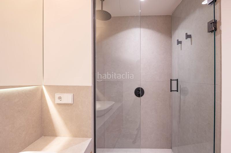 Foto b76ba528-4222-4ae5-9329-00c52016da76. Flat with heating in Cortes-Huertas Madrid