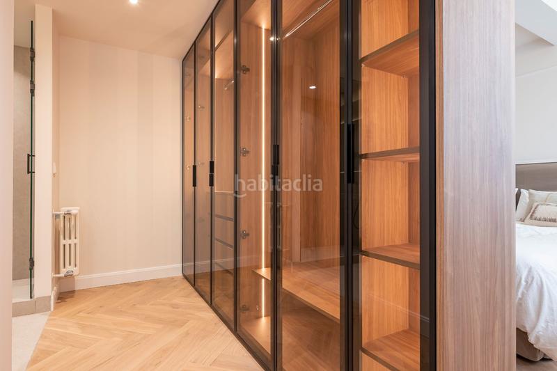 Foto bc108b89-2c3f-4c78-af79-088ed4e3513c. Flat with heating in Cortes-Huertas Madrid