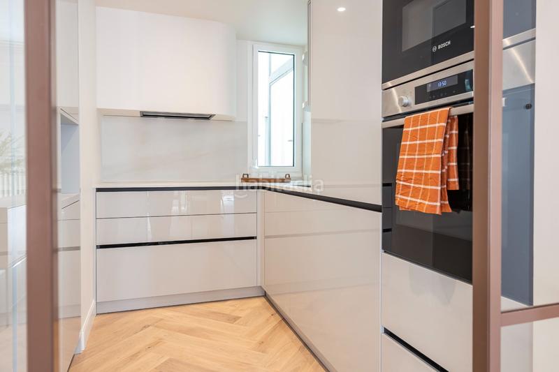 Foto d93982ef-ac50-46bb-96d9-7ad26319889d. Flat with heating in Cortes-Huertas Madrid