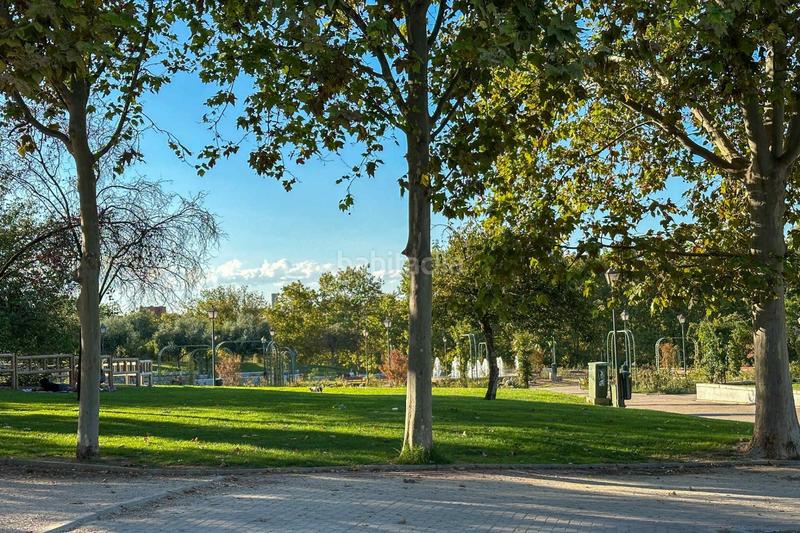 Foto 6ffe220e-dce4-49c4-8c0b-46a50fc211c9. Local comercial local en venta en Aluche, latina en Madrid