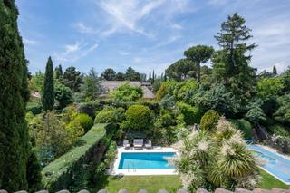 Casa adossada a Carretera del Plantío. Chalet adosado en venta  majadahonda