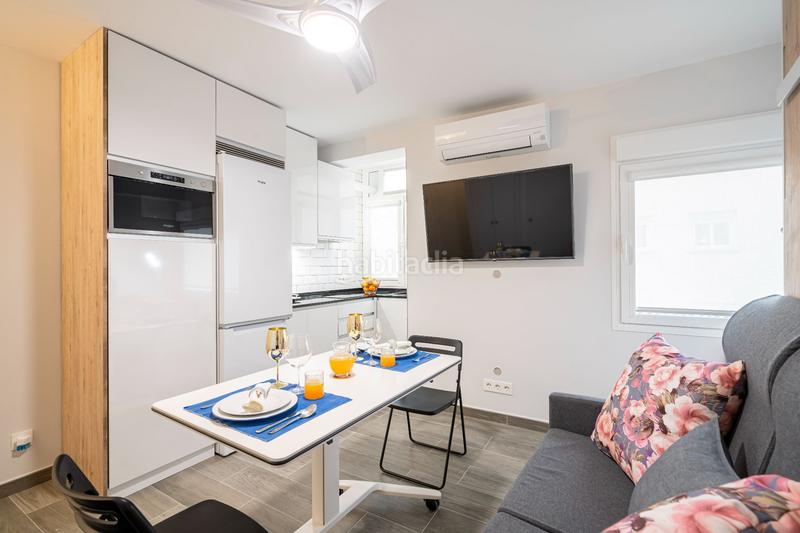 Foto 16dad660-f57f-4eba-8276-1d58bceb7ad0. Rent flat in San Isidro Madrid