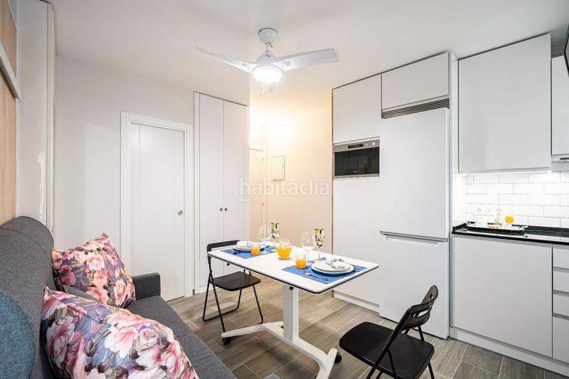 Foto 921d28f4-49a8-47f8-87d4-3bb721c0d6f1. Rent flat in San Isidro Madrid