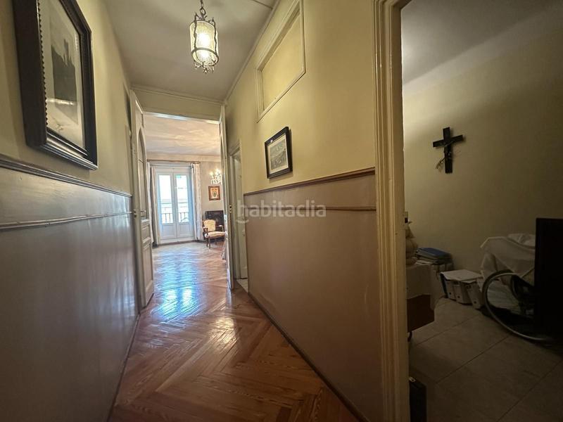 Foto 94f75aa1-cdd3-4dfd-9aec-40fbfbde917a. Apartamento piso en venta en calle de fuencarral en Madrid