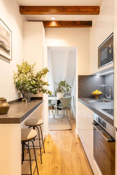 Foto 52e950e8-c299-4eda-82e0-1d9659270aca. Apartamento ático en venta en Jerónimos. en Jerónimos Madrid
