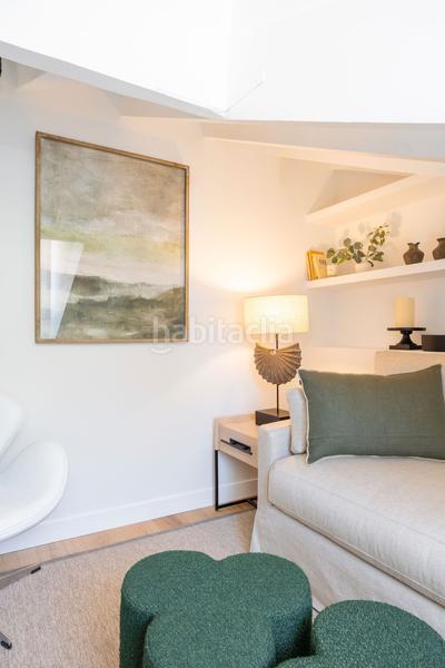 Foto d361183e-bb62-4c86-b5dc-21ffd7d2a3c0. Apartamento ático en venta en Jerónimos. en Jerónimos Madrid