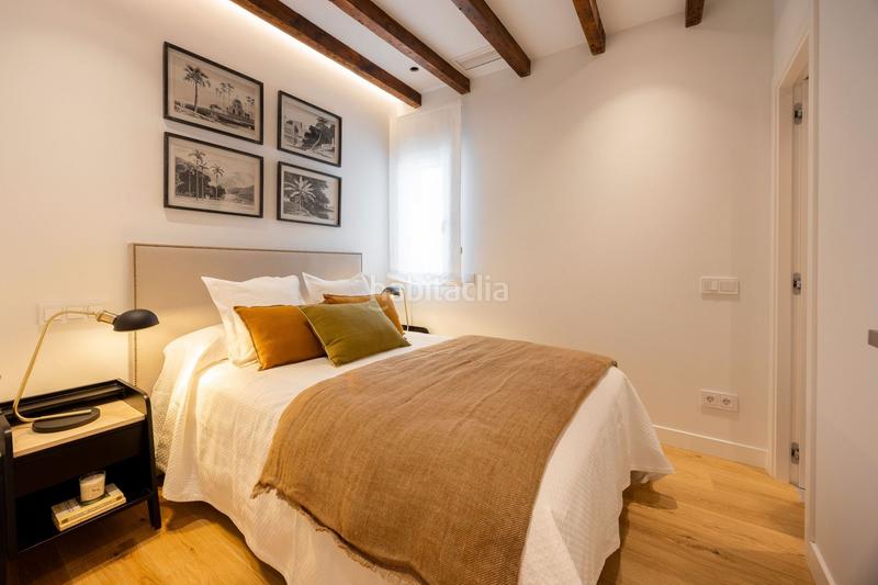 Foto ee33ab4b-eac2-43d7-af7d-94cd4f394aa5. Apartamento ático en venta en Jerónimos. en Jerónimos Madrid