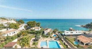 Estudi a La Caleta - La Calalga - Les Bassetes. Estudios apartahotel galetamar