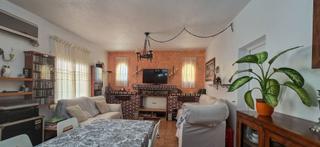 Haus in Busot. Casa independiente en el busot, alicante