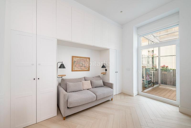 Foto 1dc0ff25-739d-4ab8-b7db-9a47d3a3b405. Location appartement dans Cortes-Huertas Madrid