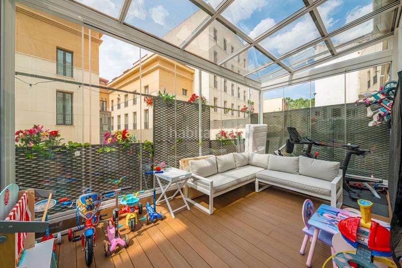 Foto f42c01d0-66bd-4e22-920d-81c3ad625d5a. Location appartement dans Cortes-Huertas Madrid