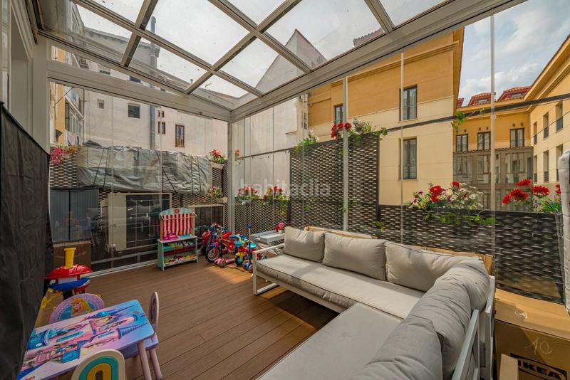 Foto 5516e7cd-d50c-47ac-b8e2-d37188a68332. Rent flat in Cortes-Huertas Madrid