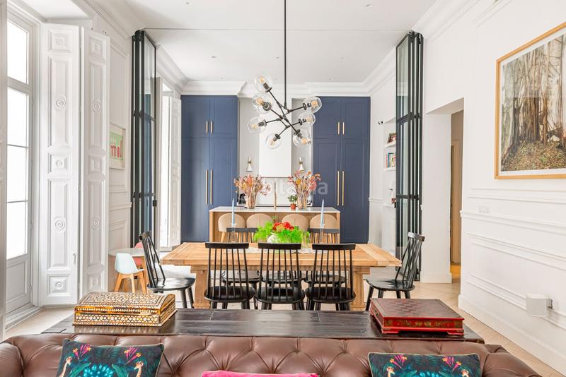 Foto 5e7c9d44-3725-4e09-b4eb-2e3128d79faf. Rent flat in Cortes-Huertas Madrid