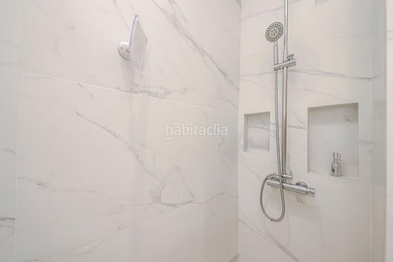 Foto e8452b1a-011a-4245-a86a-cabacd95a304. Rent flat in Cortes-Huertas Madrid