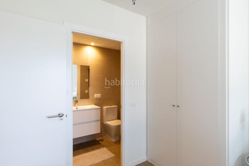 Foto f8047cb0-cbef-483a-95a7-eb2b345ba3e3. Pis amb piscina a El Montgó Dénia