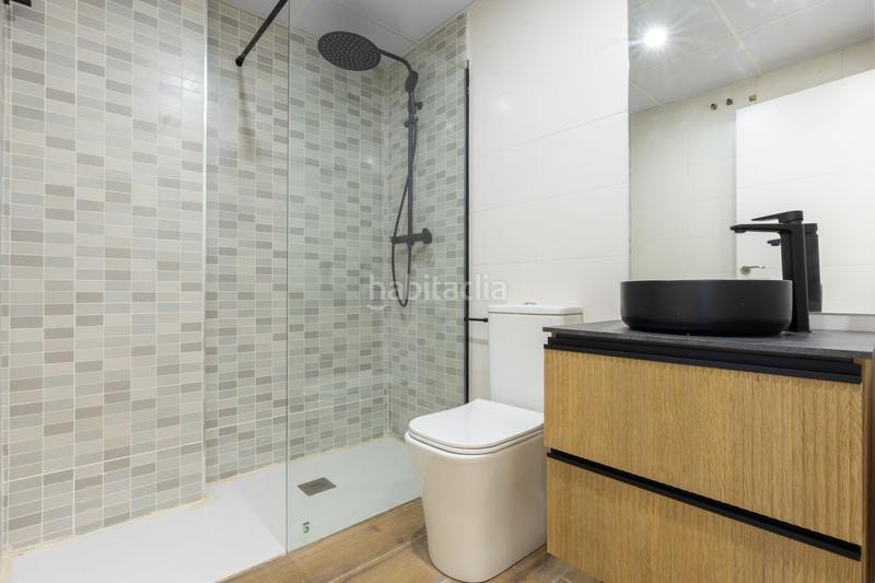 Foto f4353d92-3932-49b5-82bb-b926c44e6afb. Appartement avec chauffage dans Alberic