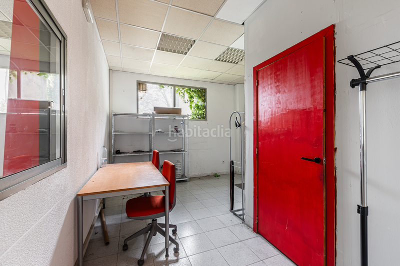 Foto e5dbca86-0d58-4d12-a5a6-90af1011342c. Alquiler local comercial  en alquiler c ingeniero mariño, en Guadalajara