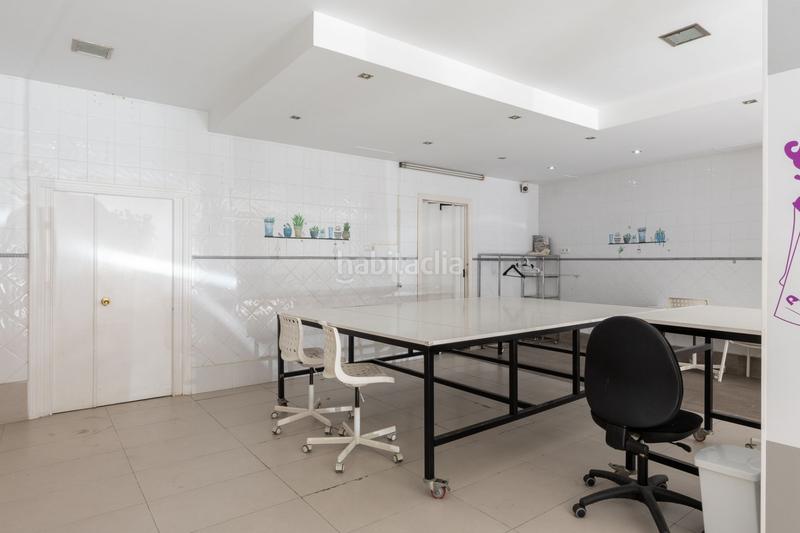 Foto bdc8ae9c-0b4f-44c9-97cd-fd323eaa7ff2. Locale commerciale in Aiora Valencia