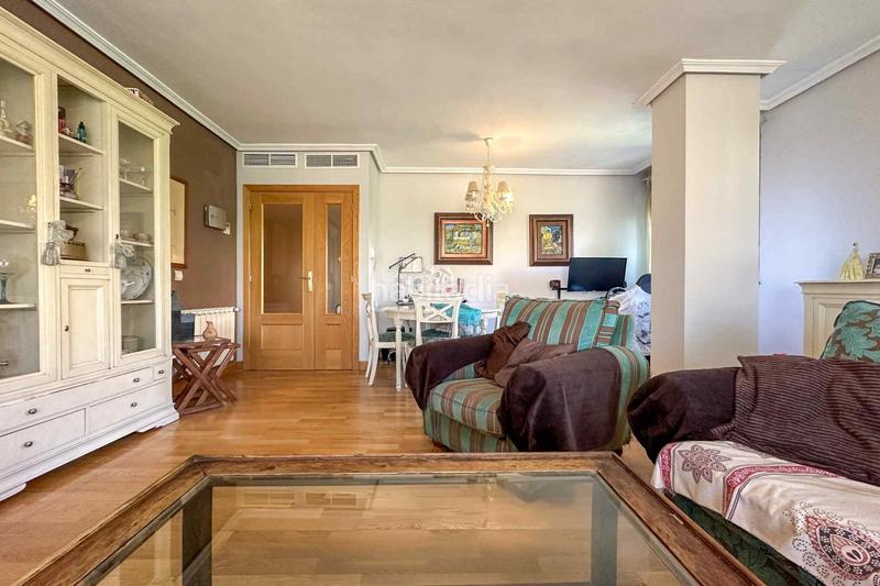 Foto addab37f-fed4-49fa-9cc4-92d9806e238a. Piso  en venta , madrid en Parla este Parla