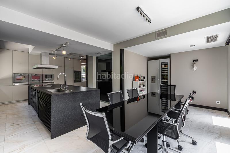 Foto 35fd893a-d9f0-4872-9c5d-a8a48481c643. Casa amb calefacció piscina a urbanización La Moraleja La Moraleja