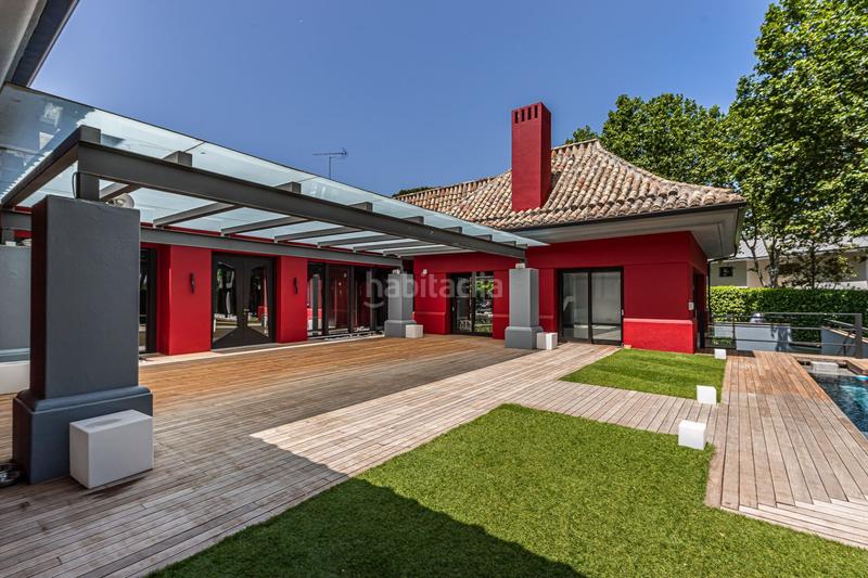 Foto 544ec356-14a5-4003-bbf8-1a05c2e12f77. Casa amb calefacció piscina a urbanización La Moraleja La Moraleja