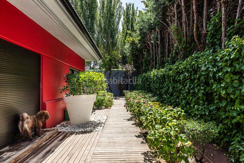 Foto a5138f46-7d10-4c34-ac7c-2f67aed9d108. Casa amb calefacció piscina a urbanización La Moraleja La Moraleja