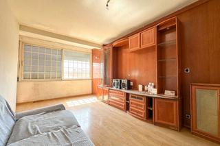 Pis a Pintores-Ferial. Piso en venta  parla