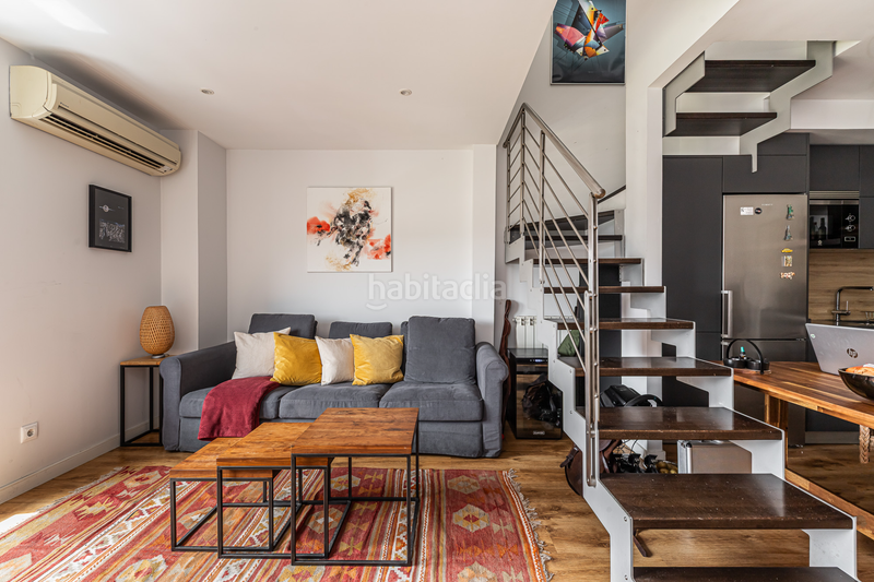 Foto 6dd09406-41f5-47d2-a245-a7558a4c0b6f. Alquiler apartamento loft en alquiler c. de manuel pombo angulo en Madrid