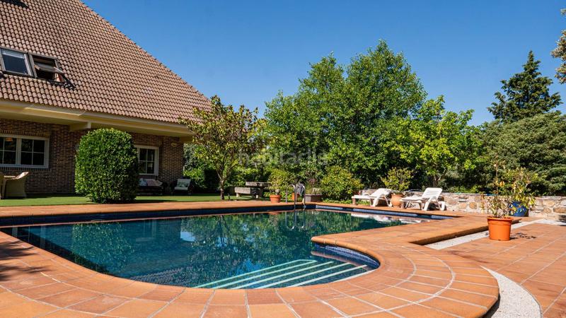 Foto 6559a7bf-b106-42c5-a0ba-fbfbdc0382ec. Pis amb calefacció piscina a Fontenebro-Altavista Collado Villalba