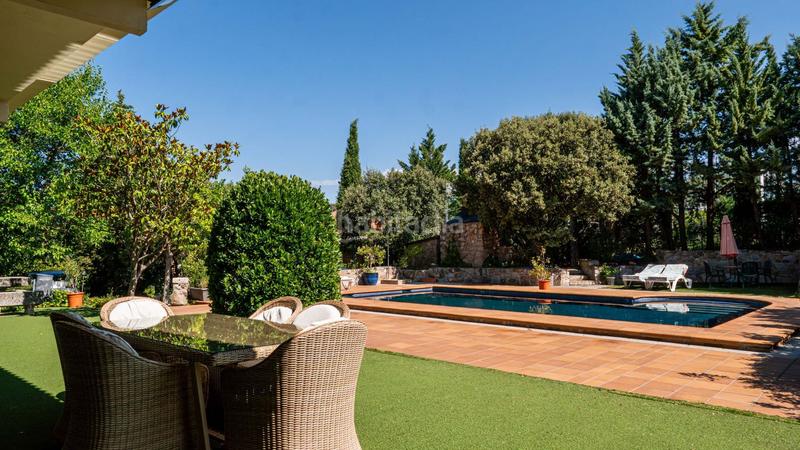 Foto f137fd7b-bc38-4902-a92b-17be8cb947be. Pis amb calefacció piscina a Fontenebro-Altavista Collado Villalba