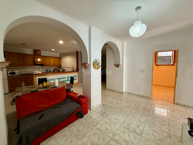 Foto c1d7a882-0fbe-406e-9440-006d0d78a6c3. Maison jumelée dans Oliva pueblo Oliva