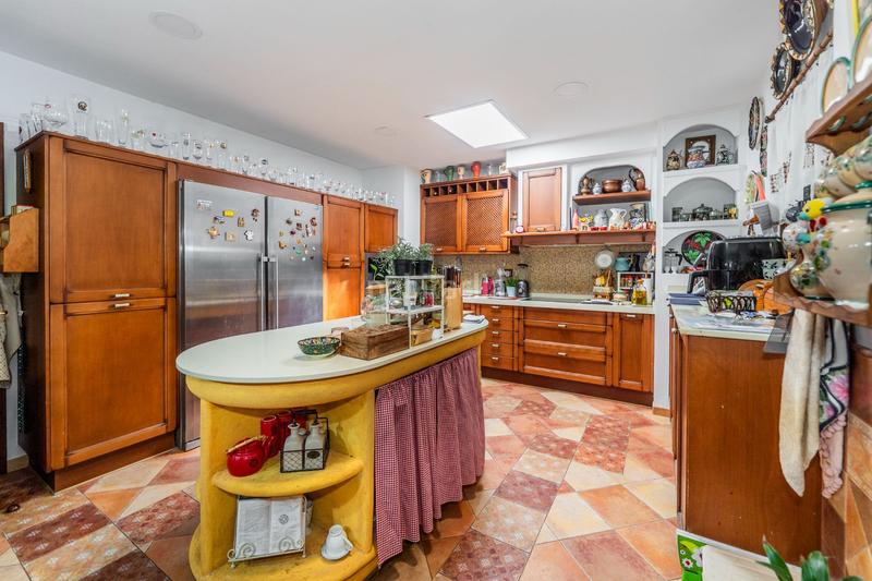 Foto ba23d23f-61ec-4213-9e1a-91db558c3648. Maison avec parking dans El Robledal Villalbilla
