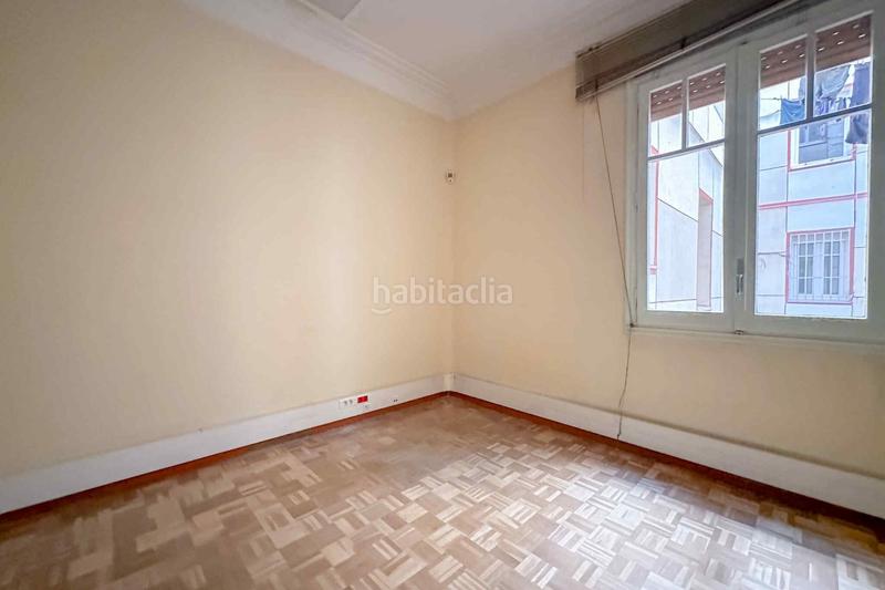 Foto 18e386f9-4659-41e5-9d26-79c209789382. Location bureau avec chauffage dans Guindalera Madrid