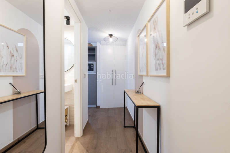 Foto 078e1705-7eb9-4aac-9b83-6cd1d559f464. Apartamento loft en venta c del bomber ramon duart en Valencia