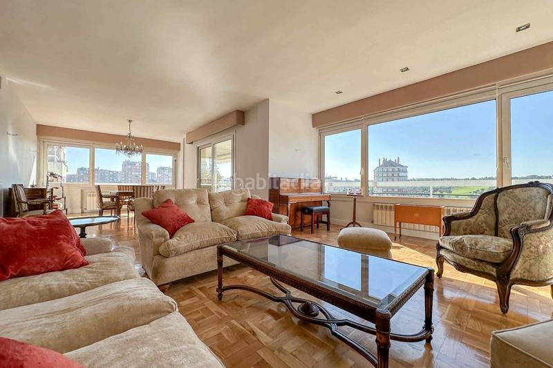 Foto c9bdbbd8-64ab-45cf-ae57-44583b68ac2e. Lloguer pis amb calefacció piscina a Fuentelarreina Madrid