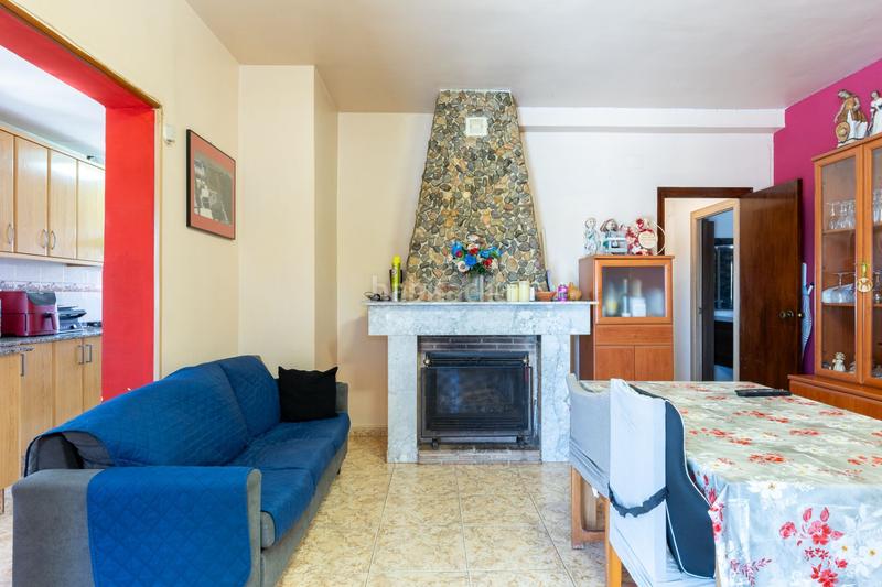 Foto 0a4fb22f-13be-4979-9261-919685eed98d. Casa amb piscina a Parque de la Bombilla Llíria