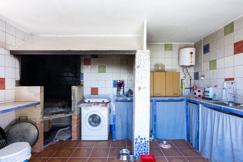 Foto 99f8af41-6875-452b-a369-afbdcf214311. Casa amb piscina a Parque de la Bombilla Llíria