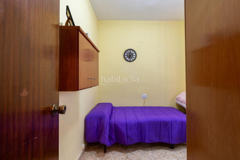 Foto d9e7c0db-cd61-4c8a-a5fd-5ffe0a86aae4. Casa amb piscina a Parque de la Bombilla Llíria