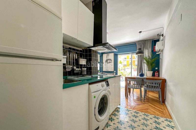 Foto 736a297d-0304-42e3-9eaa-c9943c09f196. Àtic amb calefacció a Embajadores-Lavapiés Madrid