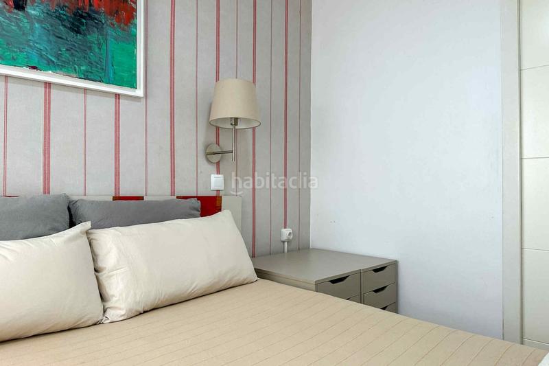 Foto 9ae53df0-ae9a-4e74-beb5-92cc6a8d46f5. Àtic amb calefacció a Embajadores-Lavapiés Madrid
