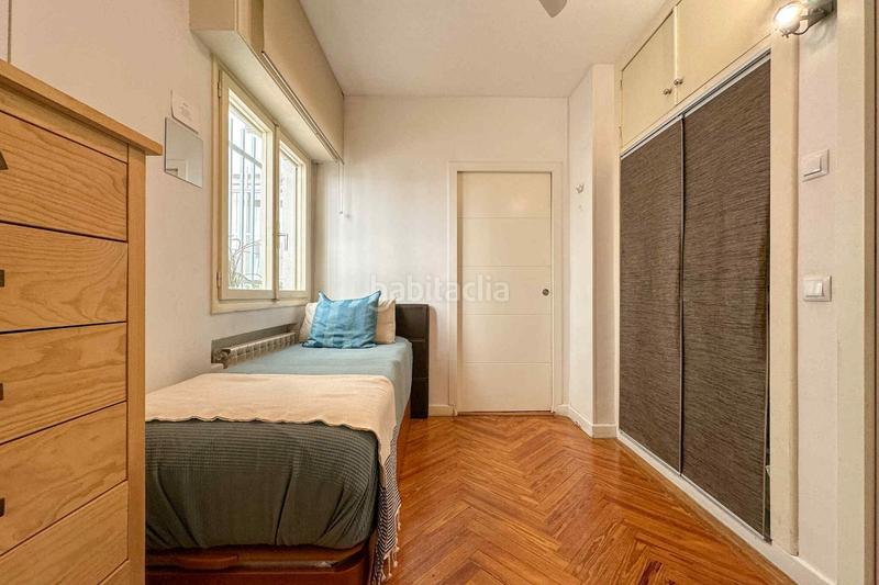 Foto adbee98f-1aca-4a6a-b5ad-9ea54e00e177. Àtic amb calefacció a Embajadores-Lavapiés Madrid