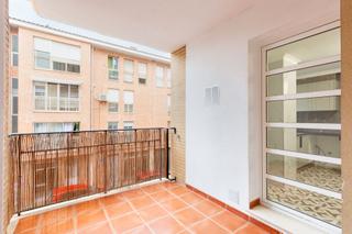 Pis a Silla. Piso reformado en venta  silla