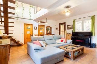 Casa a Serra. Chalet independiente en venta en serra, valencia