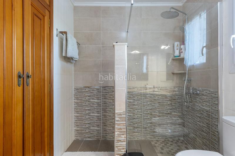 Foto 79428e7b-194e-4dbb-84cf-12536d8ade92. Casa chalet independiente a la venta , valencia en Ontinyent